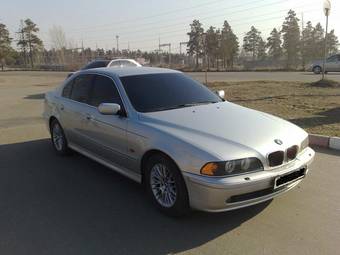 2002 BMW 5-Series Photos