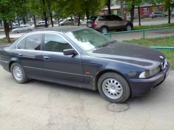 2002 BMW 5-Series Photos