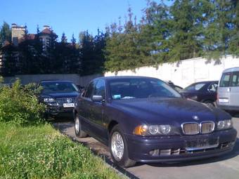 2002 BMW 5-Series Photos