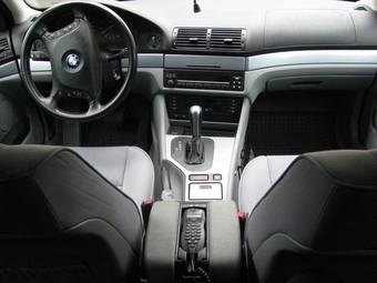 2002 BMW 5-Series Photos