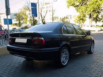2002 BMW 5-Series Photos