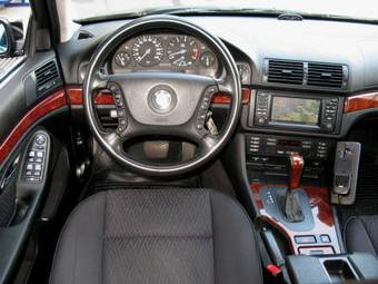 2002 BMW 5-Series Photos