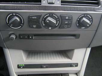 2003 BMW 5-Series Pictures