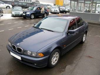 2003 BMW 5-Series Pictures