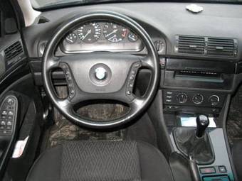 2003 BMW 5-Series Photos