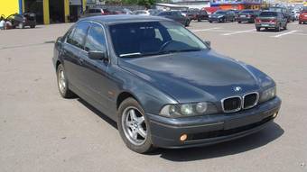 2003 BMW 5-Series Pictures