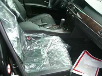 2004 BMW 5-Series Images