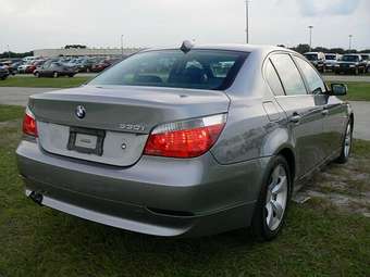 2004 BMW 5-Series Images