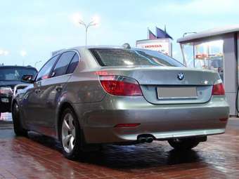 2004 BMW 5-Series Pictures