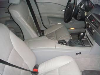 2004 BMW 5-Series Pictures