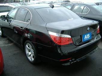 2004 BMW 5-Series Pictures