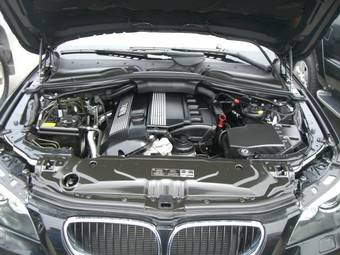 2004 BMW 5-Series Photos