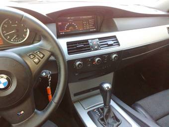 2004 BMW 5-Series Pictures