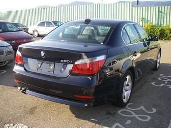 2004 BMW 5-Series Photos