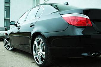 2004 BMW 5-Series Pictures