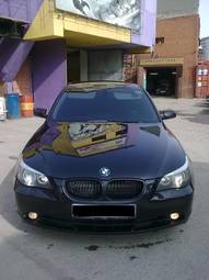 2004 BMW 5-Series Photos