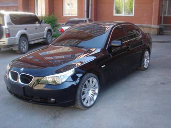 2004 BMW 5-Series Pictures