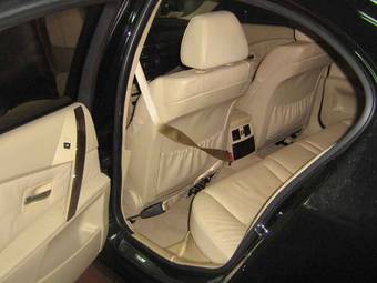 2004 BMW 5-Series Images