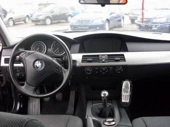 2004 BMW 5-Series Photos