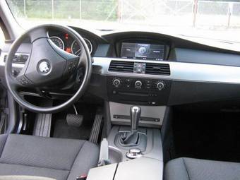 2004 BMW 5-Series Photos