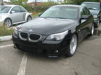 2004 BMW 5-Series Pictures