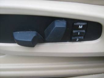 2004 BMW 5-Series Pictures