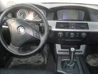 2005 BMW 5-Series Pictures