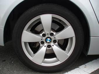 2005 BMW 5-Series Pictures