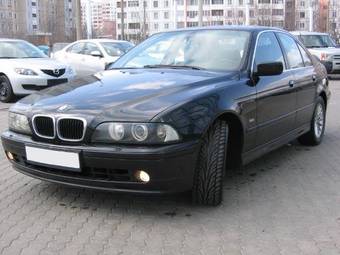 2005 BMW 5-Series Wallpapers