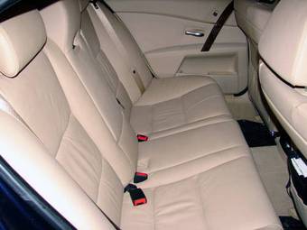 2005 BMW 5-Series Pictures