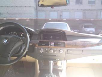 2005 BMW 5-Series Pictures