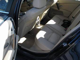 2005 BMW 5-Series Wallpapers