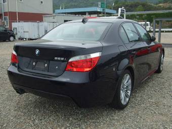 2005 BMW 5-Series Pictures