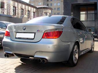 2006 BMW 5-Series Images