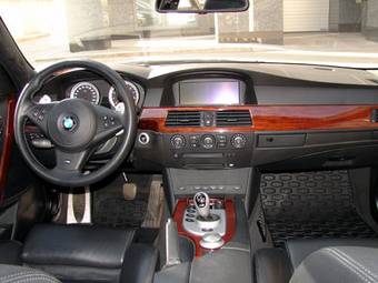 2006 BMW 5-Series Pictures