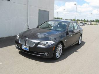 2010 BMW 5-Series Photos
