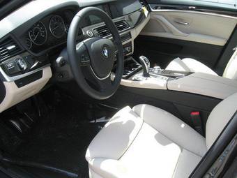 2010 BMW 5-Series Images