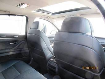 2010 BMW 5-Series Images