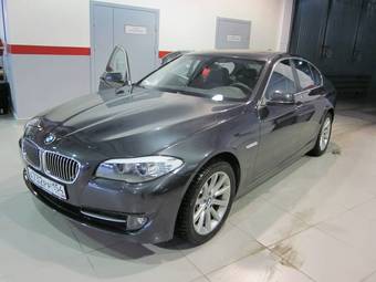 2011 BMW 5-Series Pictures
