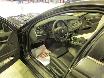 2011 BMW 5-Series Photos