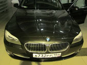 2011 BMW 5-Series Photos