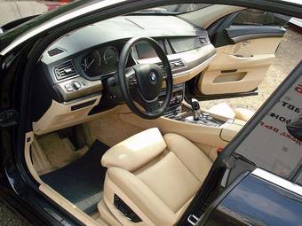 2010 BMW 5-Series Gran Turismo Wallpapers