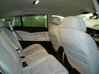 2011 BMW 5-Series Gran Turismo Photos