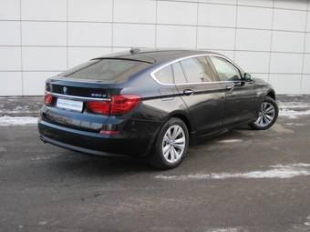 2011 BMW 5-Series Gran Turismo Pictures