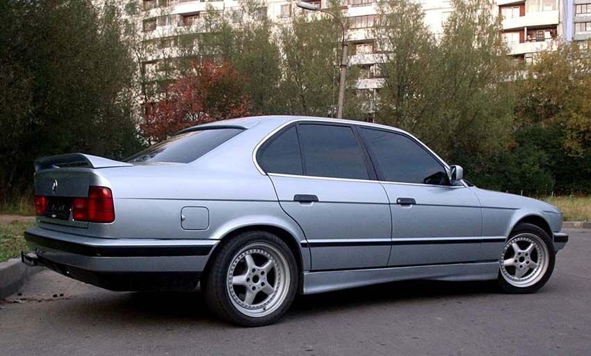 1990 BMW 520