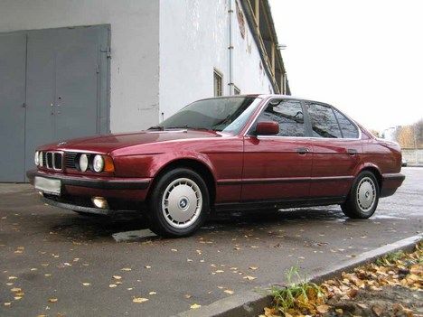 1992 BMW 520I