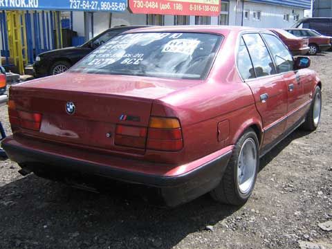 1992 BMW 520I
