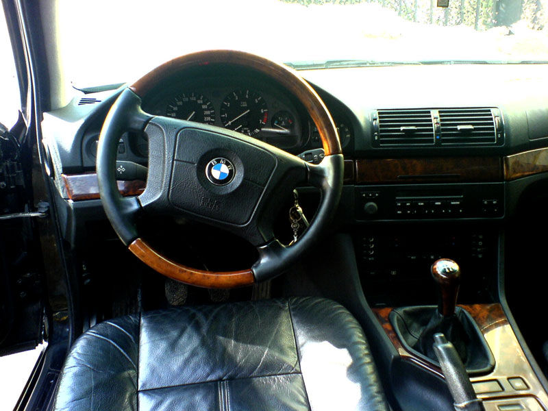 1996 BMW 520I