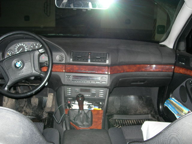 1998 BMW 520I