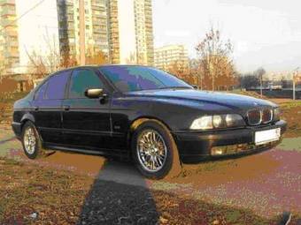 1998 BMW 523